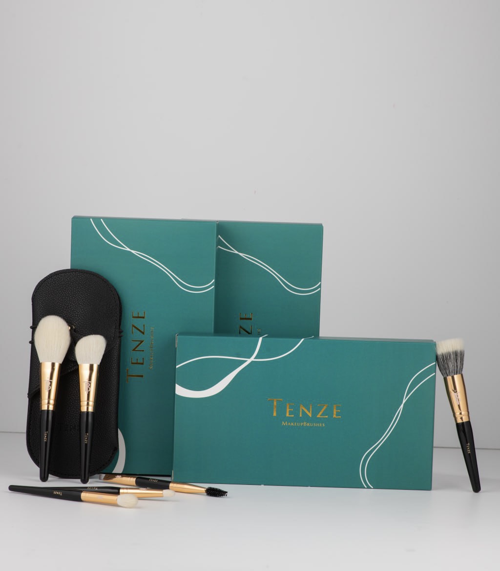 Набір Travel Set на 6 пензлів з чохлом