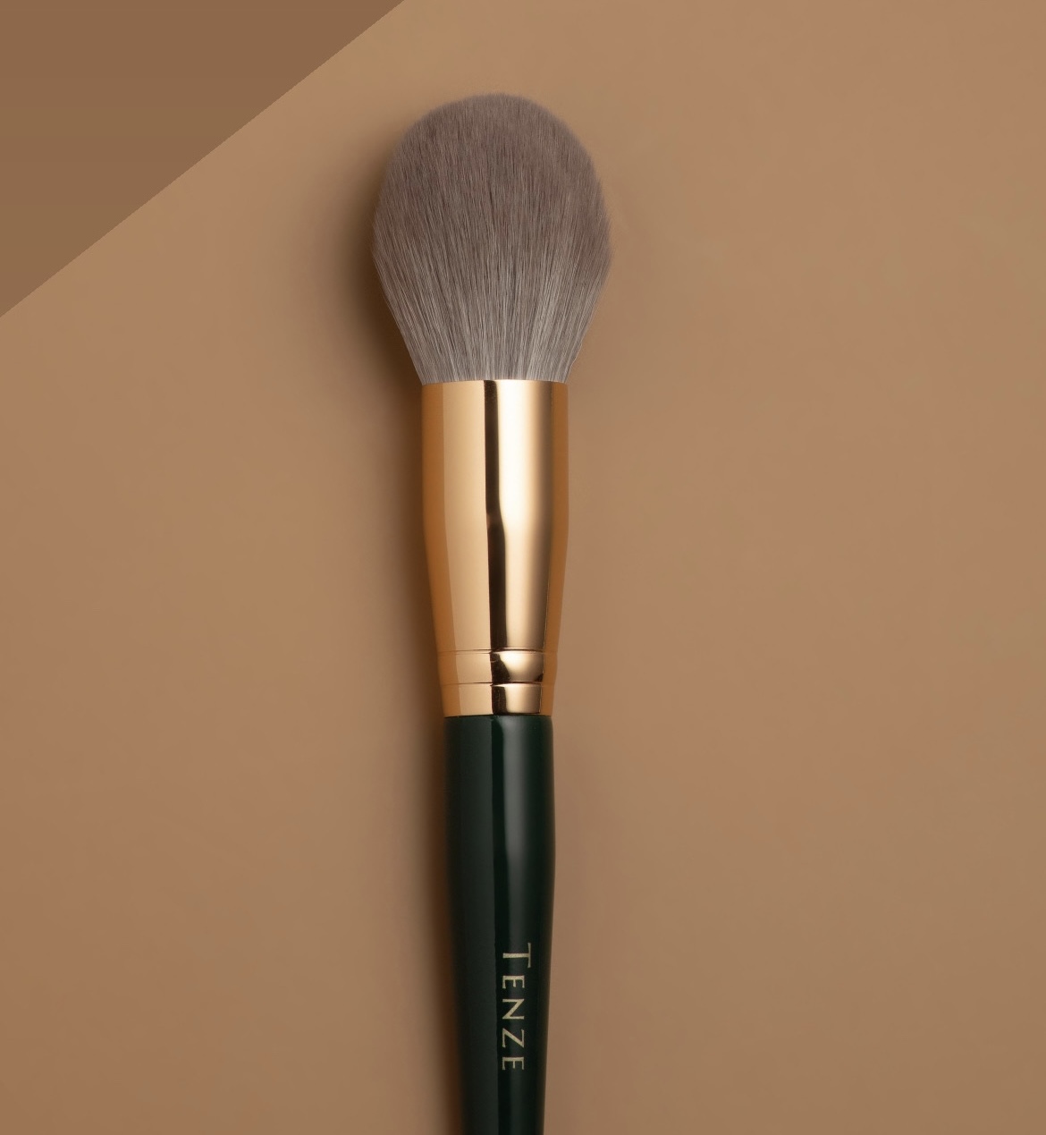 Emerald Collection Blush Brush