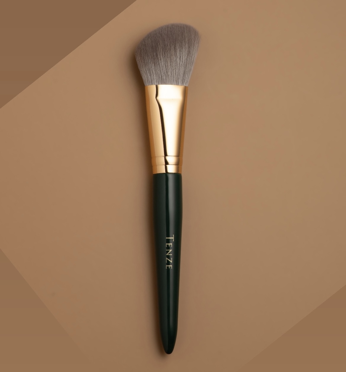 Emerald Collection Contour Brush