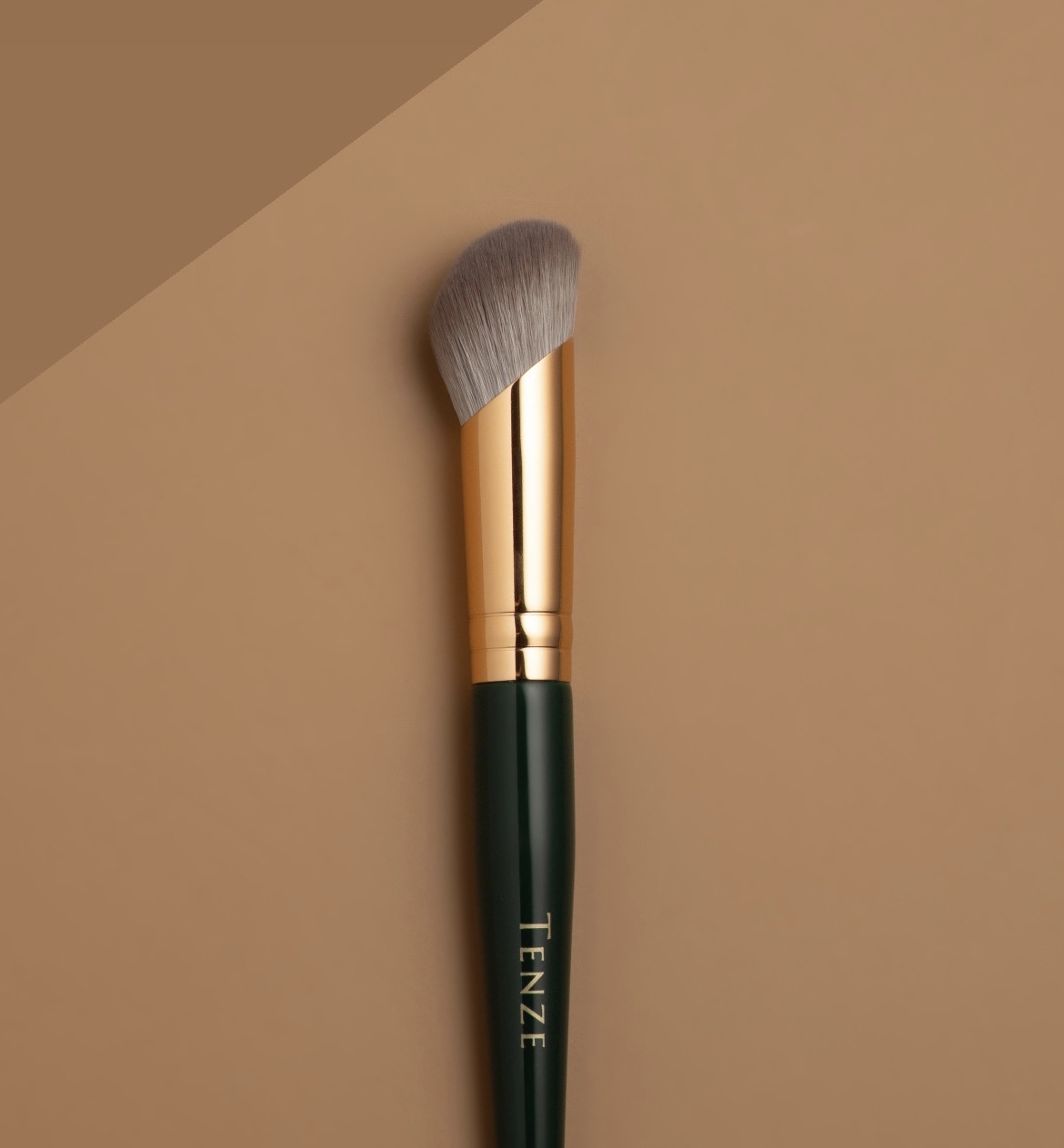 Emerald Collection Concealer Brush